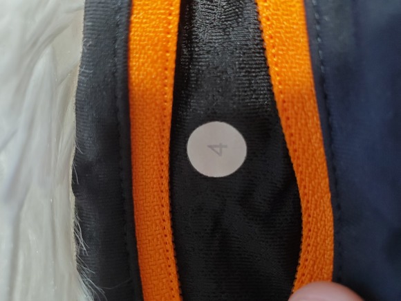 Lululemon run inspire crop Creamsicle pop leggings size 4 - Picture 7 of 9